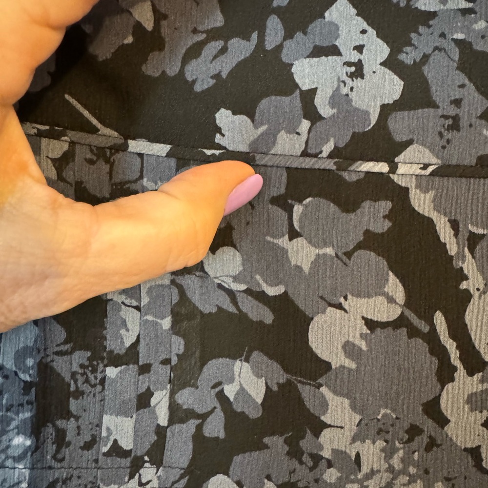 NWT RETAIL: $98 ANN TAYLOR SILK SKIRT SPRING/OFFICE SIZE: 10 #7 - Picture 3 of 8